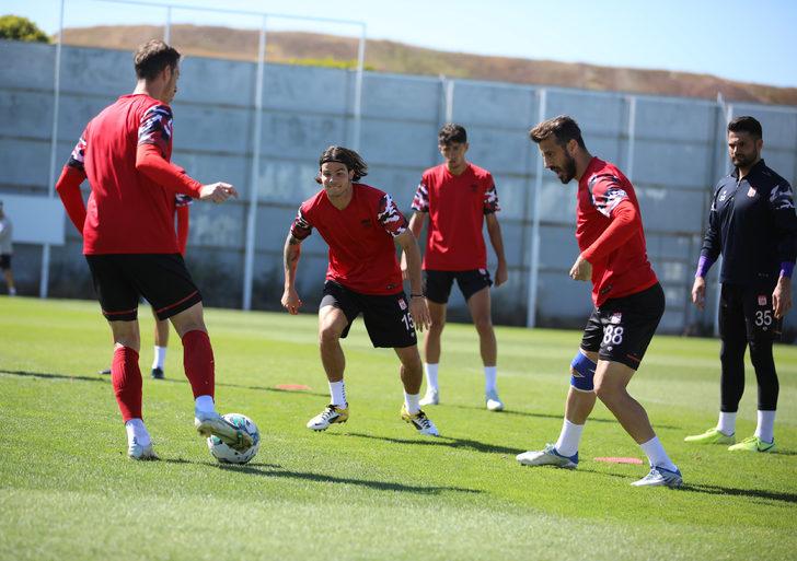 Sivasspor'da Hatayspor maçının hazırlıklarını tamamlandı G4