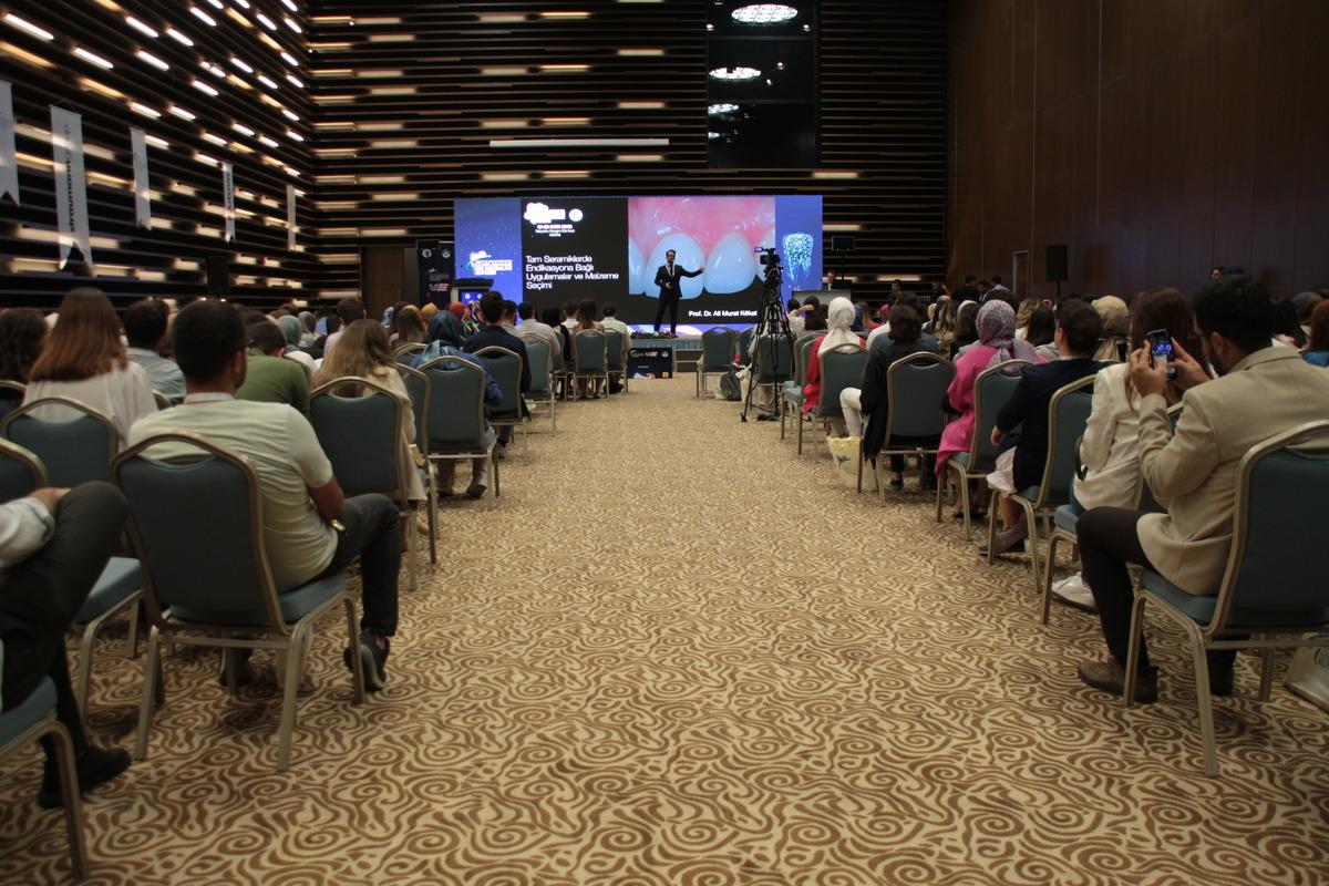 Konya'da "2. Uluslararası Diş Hekimliği Kongresi ve Fuarı" başladı