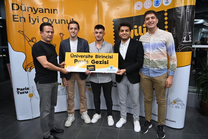 Binlerce gencin yarıştığı İyilik Şampiyonası'nın kazananlarına ödülleri verildi G3