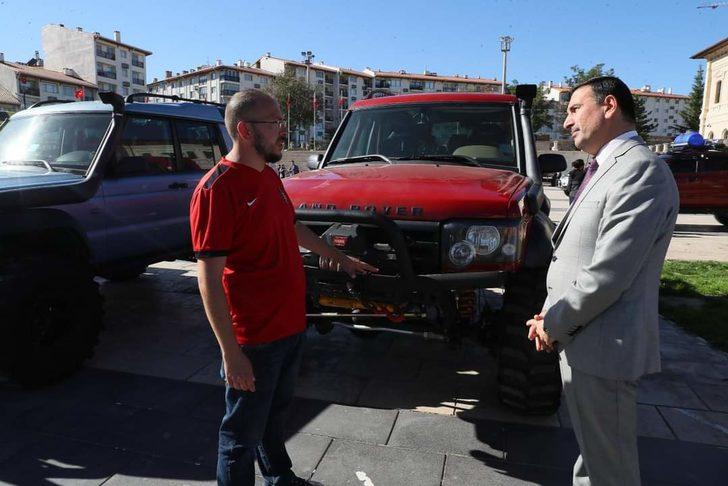 Sivas'ta yarın başlayacak off-road oyunları öncesi araçlar sergilendi G4
