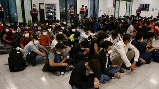 Bakanlık duyurdu! İşte son bir haftada sınır dışı edilen düzensiz göçmen sayısı