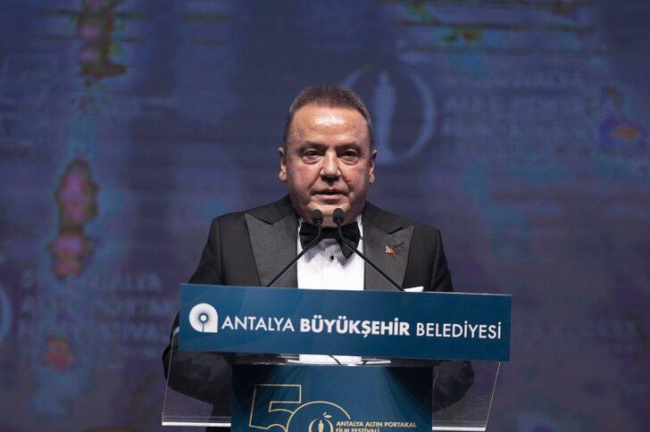 59. Antalya Altın Portakal Film Festivali açılış töreni kırmızı halı geçişiyle başladı G4