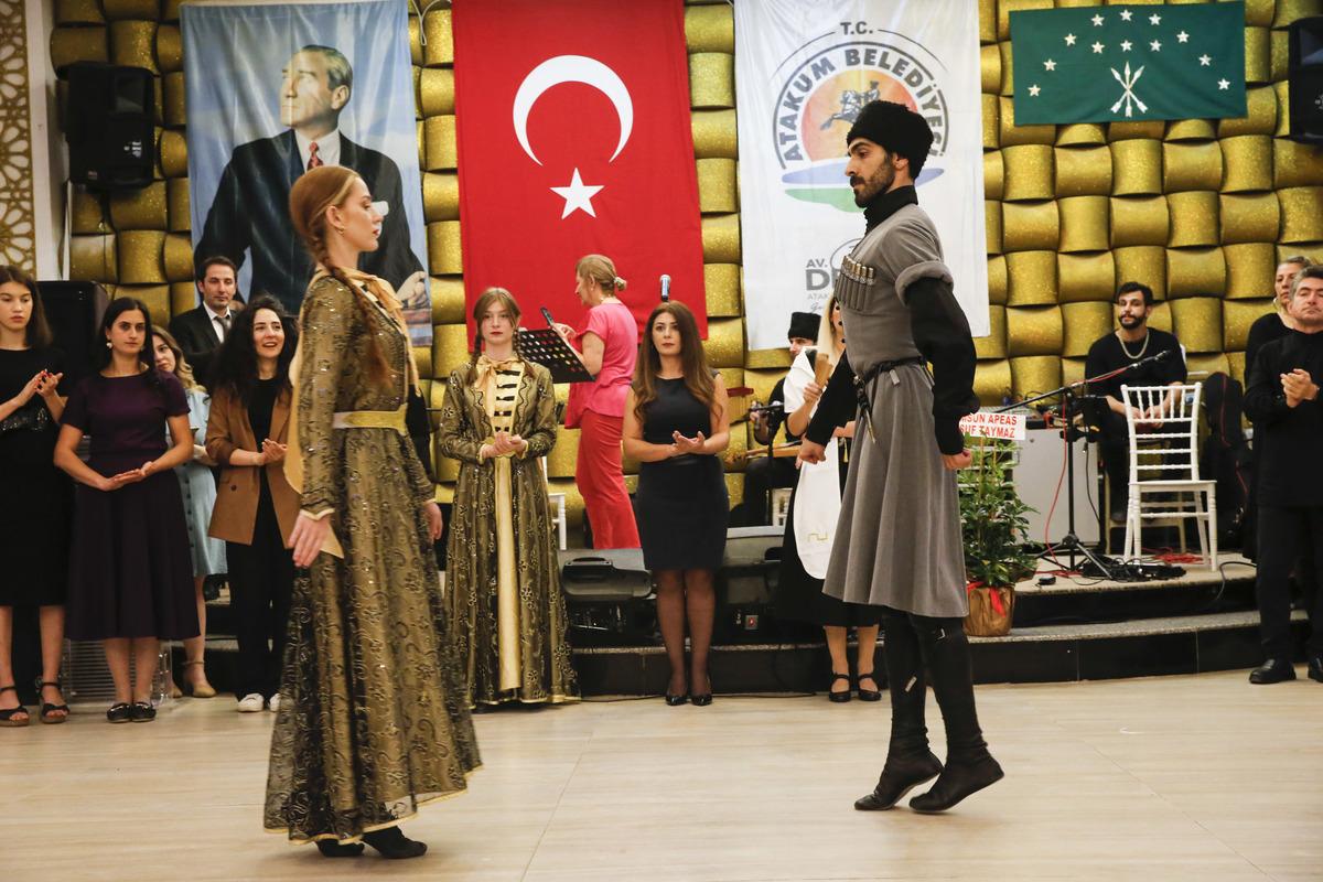 Samsun'da &Ccedil;erkez gecesi d&uuml;zenlendi