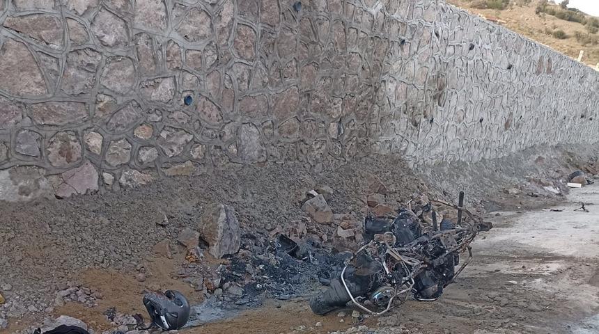 Çanakkale'de motosikletiyle kaza yapan iş insanı yaşamını yitirdi