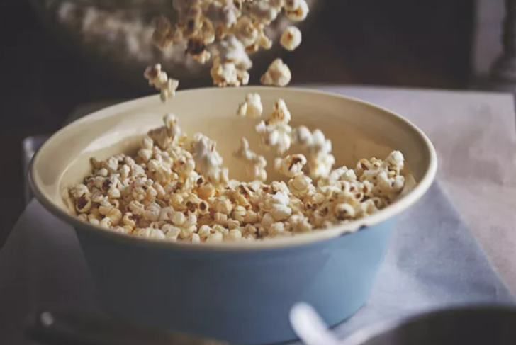 Beyni yavaş yavaş öldürüyor! Asla yenmemesi gereken zehirli yiyecekler G4