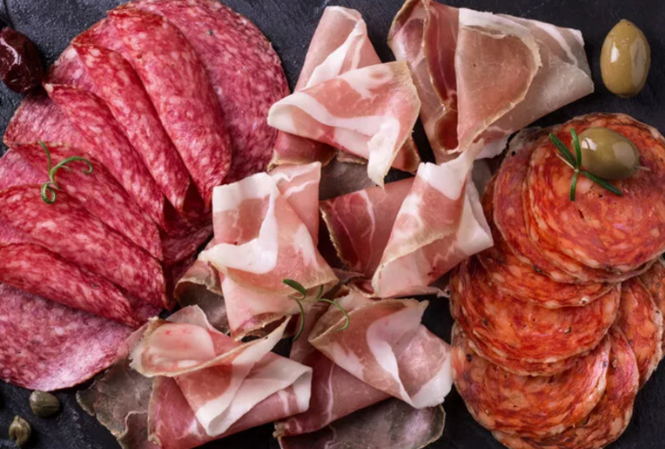 Beyni yavaş yavaş öldürüyor! Asla yenmemesi gereken zehirli yiyecekler G5