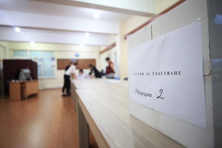 Bulgaristan'daki erken seçim kapsamında Trakya'daki merkezlerde oy verme işlemi başladı G3
