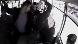 Fenalaşan yolcu halk otobüsüyle hastaneye götürüldü