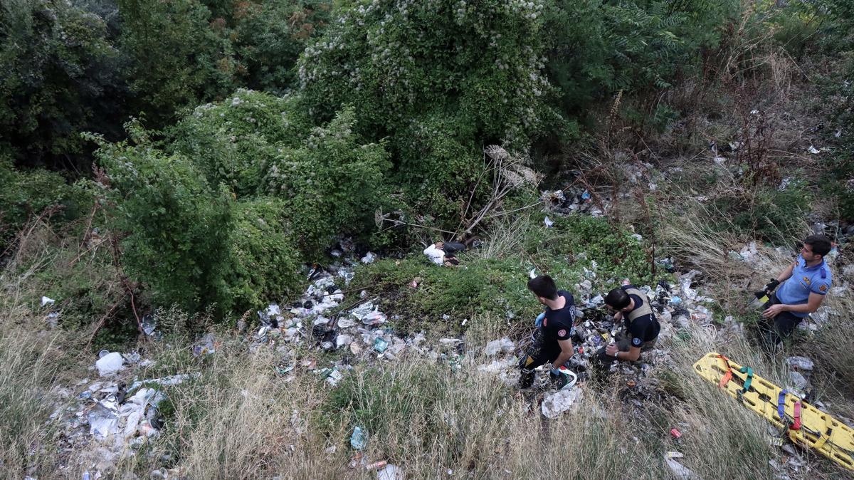 Uludağ'ın eteklerindeki beton bariyerlerden d&uuml;şen kişi yaralandı