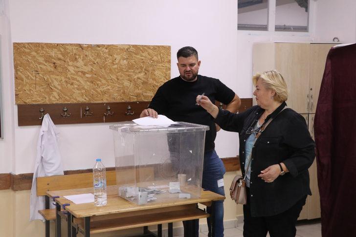 Bulgaristan'daki erken seçimler için Sakarya ve Kocaeli'de oy verme işlemi başladı G5