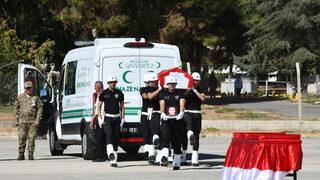 SON DAKİKA | Fırat Kalkanı Harekatı bölgesinde hain saldırı! Polis memuru Mustafa Çalışgan şehit oldu