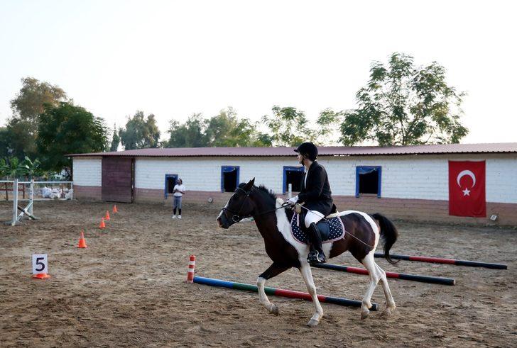 Alanya'da "Başlangıç Seviyesi Binicilik Yarışması" yapıldı G5