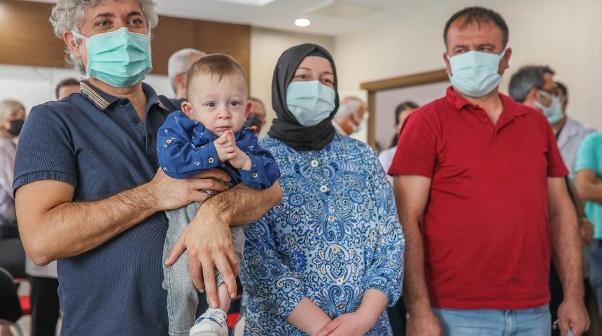 Sağlık Bakanı Fahrettin Koca'dan Prof. Dr. Ömer Özkan'a nakil tebriği! 'Dünyada çığır açıcı bu başarıyı kutluyoruz'