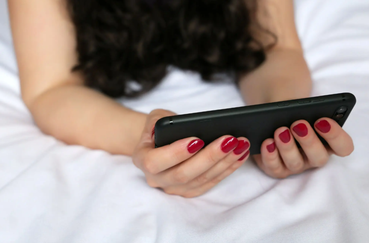 Uzmanı paylaştı: Porno izlemek hayatları mahvediyor! Eğer bu şekilde izliyorsanız sorun büyük G3