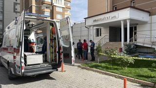 Kayseri'de 11. kattan düşen kadın öldü
