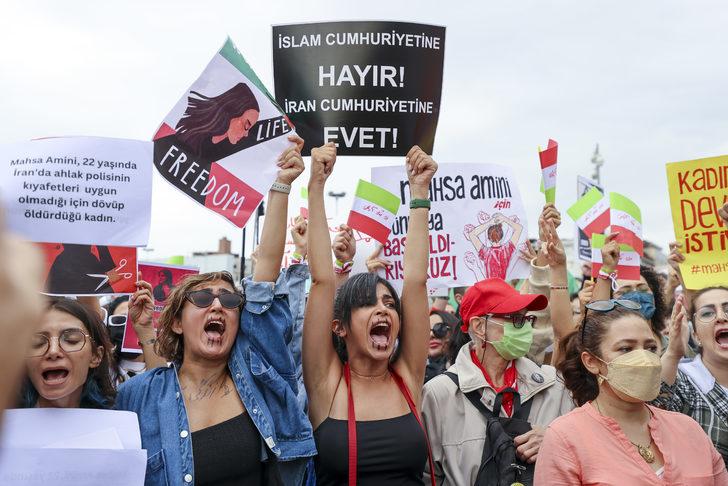 İranlı Mahsa Emini'nin ölümü Kadıköy'de protesto edildi G3