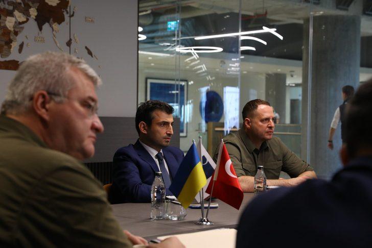 Andriy Yermak'tan Özdemir Bayraktar Milli Teknoloji Merkezi'ne ziyaret G5