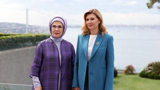 Emine Erdoğan, Ukrayna Devlet Başkanı'nın eşi Zelenska'yı İstanbul'da ağırladı: