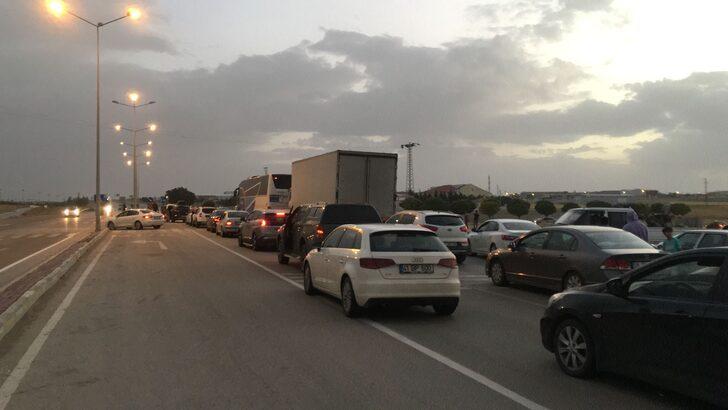 Konya'da kum fırtınası hayatı olumsuz etkiledi G2