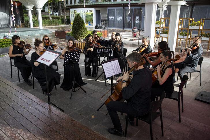 Başkent Kültür Yolu'nda izleyiciler profesyonel orkestraya "şeflik" yaptı G1