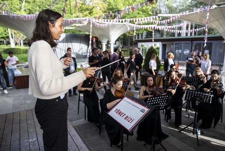 Başkent Kültür Yolu'nda izleyiciler profesyonel orkestraya "şeflik" yaptı G3