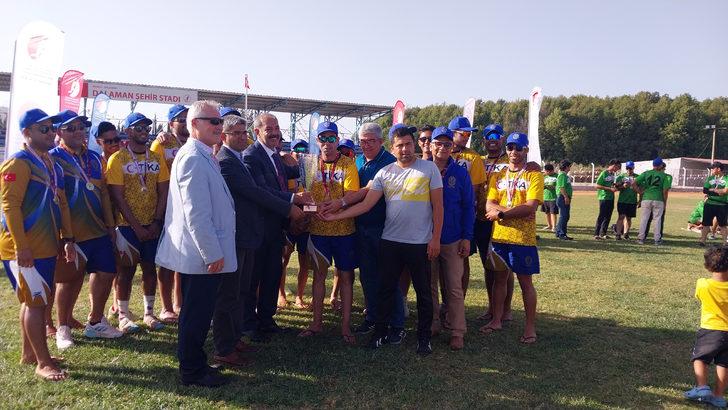 Türkiye Büyük Erkekler Uluslararası Kriket Dostluk Turnuvası tamamlandı G1