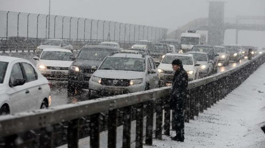İstanbul'da alarm: İBB harekete ge&ccedil;ti
