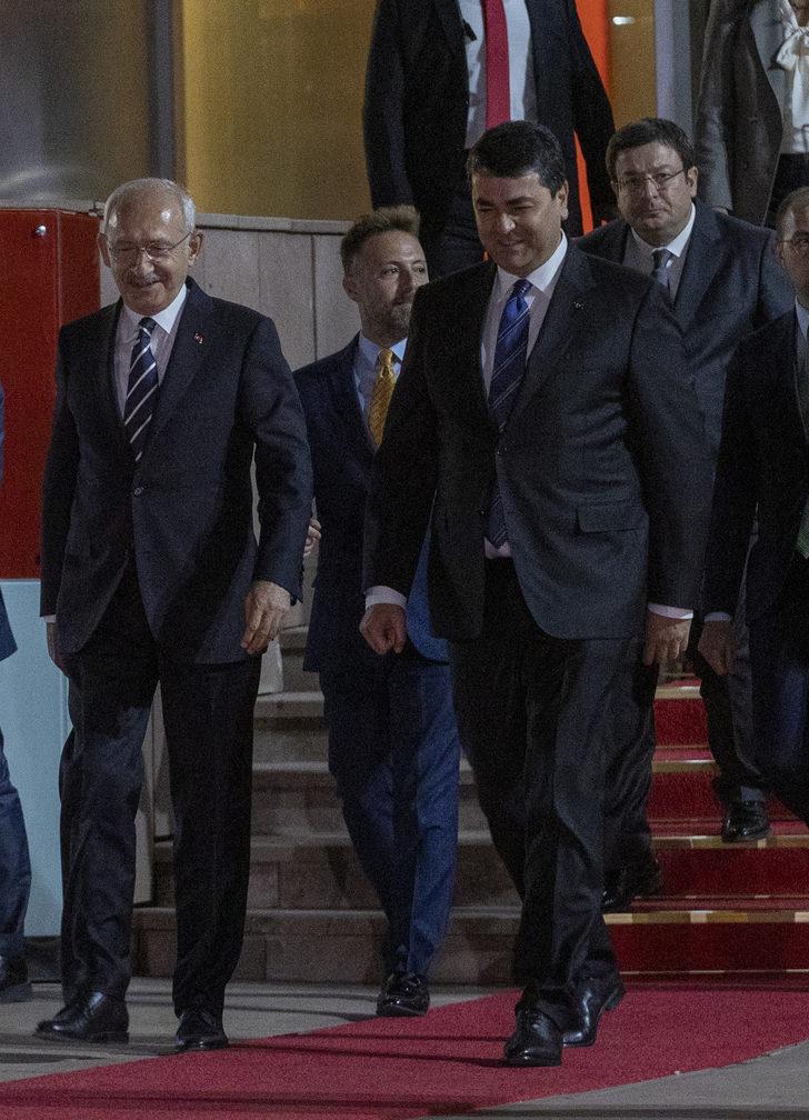 Altı muhalefet partisi genel başkanının CHP Genel Merkezi'ndeki toplantısı sona erdi G3