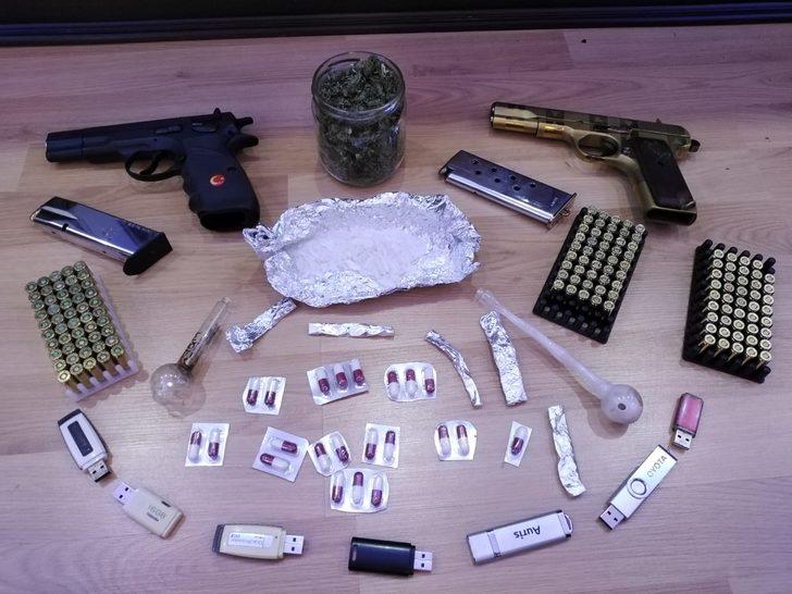 Balıkesir merkezli 3 ilde suç örgütüne yönelik operasyonda 21 şüpheli yakalandı G3