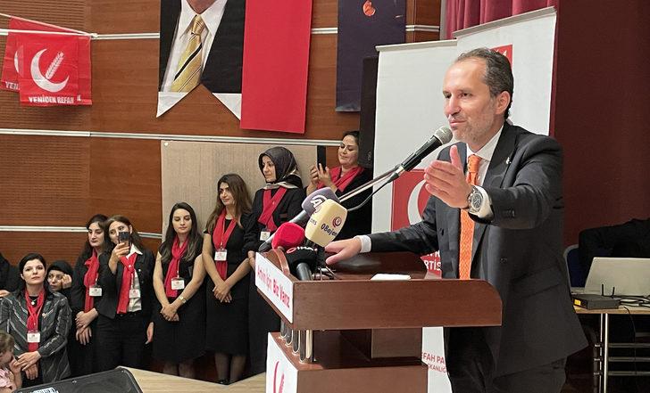 Yeniden Refah Partisi Genel Başkanı Erbakan, Artvin'de partisinin il kongresine katıldı G5