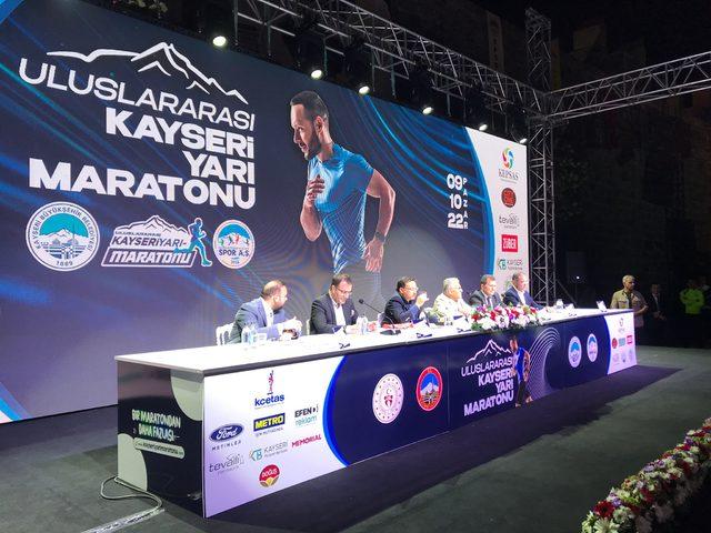 Uluslararası Kayseri Yarı Maratonu'nun tanıtım toplantısı yapıldı