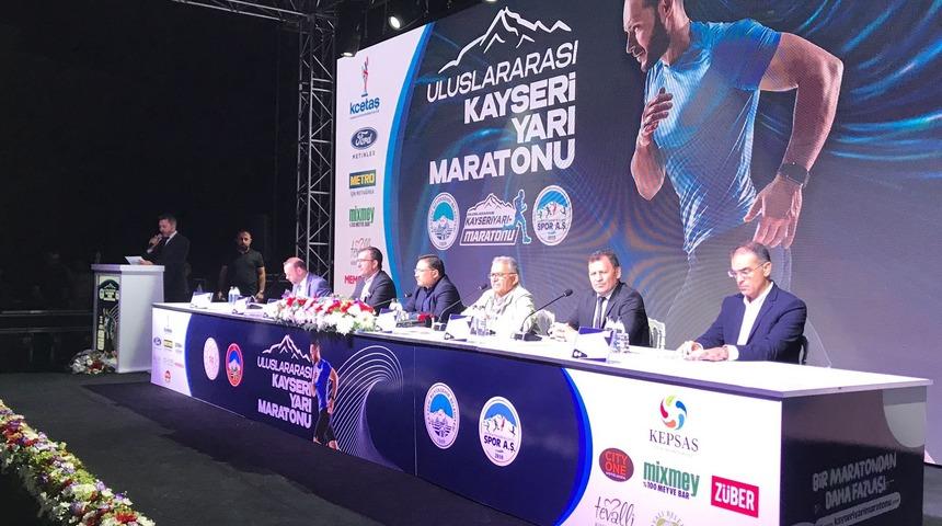 Uluslararası Kayseri Yarı Maratonu'nun tanıtım toplantısı yapıldı