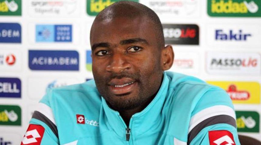 Kweuke'ye acı haber! İkizlerini kaybetti