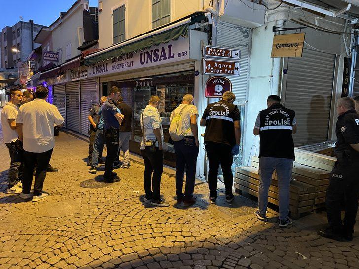 İzmir'de kuyumcu soyuldu G2
