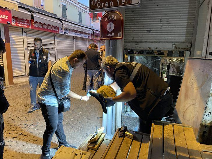İzmir'de kuyumcu soyuldu G5