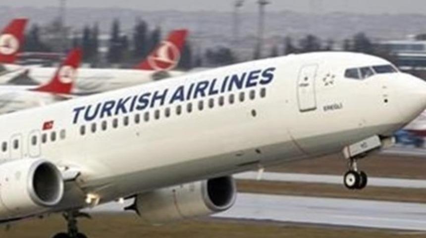 THY uçağı, rahatsızlanan yolcu için Dublin'e indi