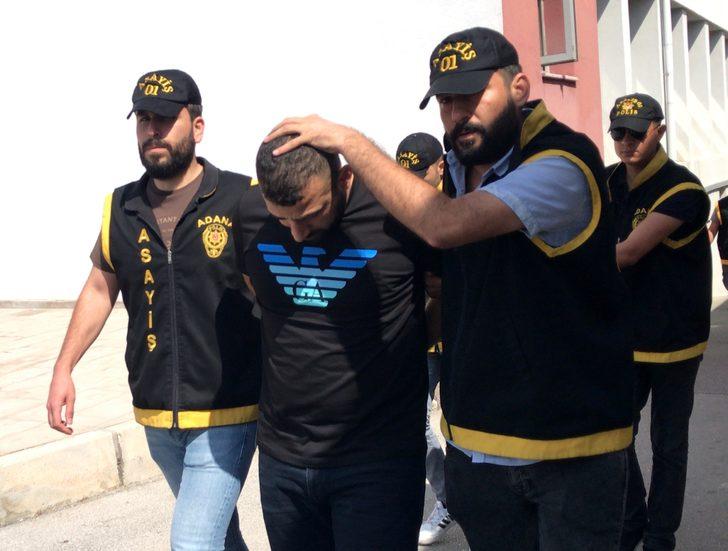 Adana'da yaşlı kadının yaşamını yitirdiği silahlı kavgayla ilgili 5 zanlı tutuklandı G4