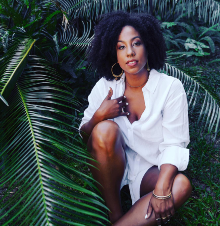 Eşi, sevgilisi ve çocuklarıyla aynı evde yaşadığını itiraf eden kadına sosyal medyadan tepki yağdı! “İki baba çok iyi anlaşıyor” G2