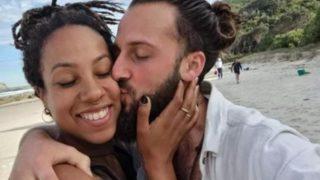 Eşi, sevgilisi ve çocuklarıyla aynı evde yaşadığını itiraf eden kadına sosyal medyadan tepki yağdı! “İki baba çok iyi anlaşıyor”