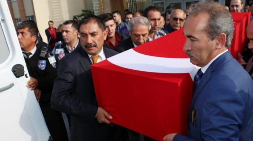 Kalp profesörü, kalp krizi geçirerek yaşamını yitirdi