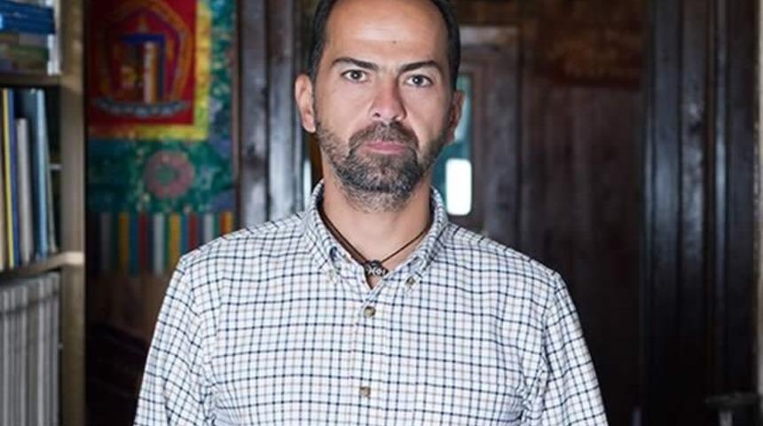 Nasuh Mahruki istifa etti