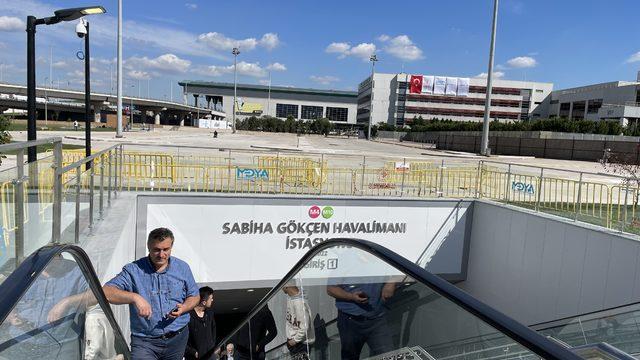 Pendik-Sabiha Gökçen Havalimanı Metro Hattı vatandaşlardan tam not aldı
