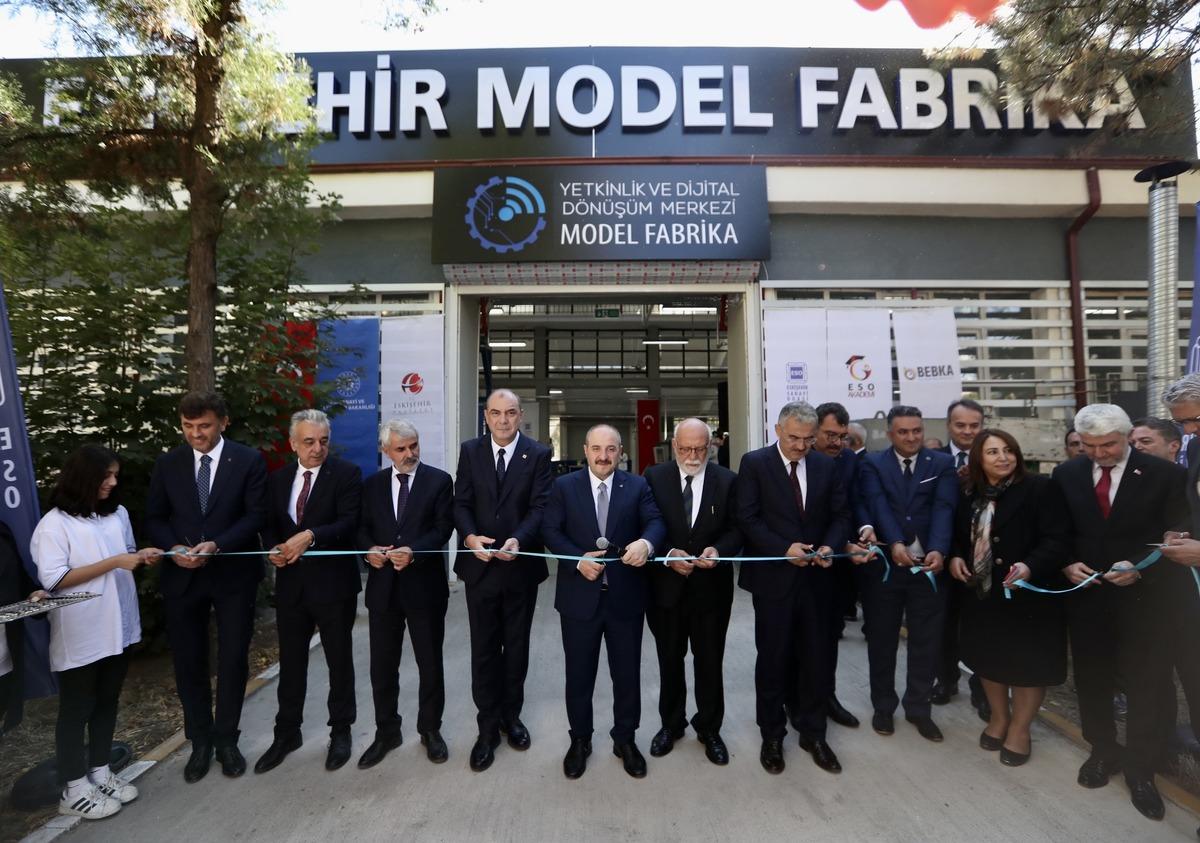 Bakan Varank, Eskişehir Sanayi Odası Mesleki Eğitim Merkezi'nin a&ccedil;ılışında konuştu: