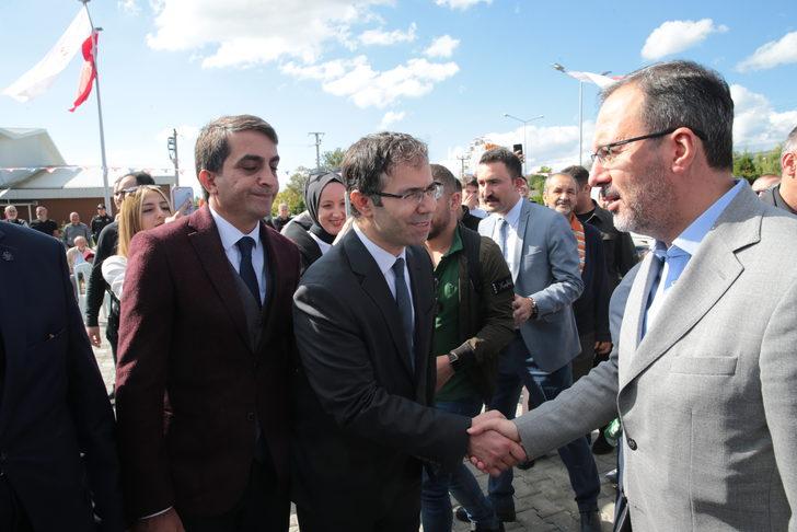 Bakan Kasapoğlu, Bolu'da olimpik yüzme havuzu açılışına katıldı: G4