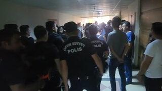 Yemeği beğenmeyip boykot ettiler! Silahını sağlık çalışanlarına doğrultup... 