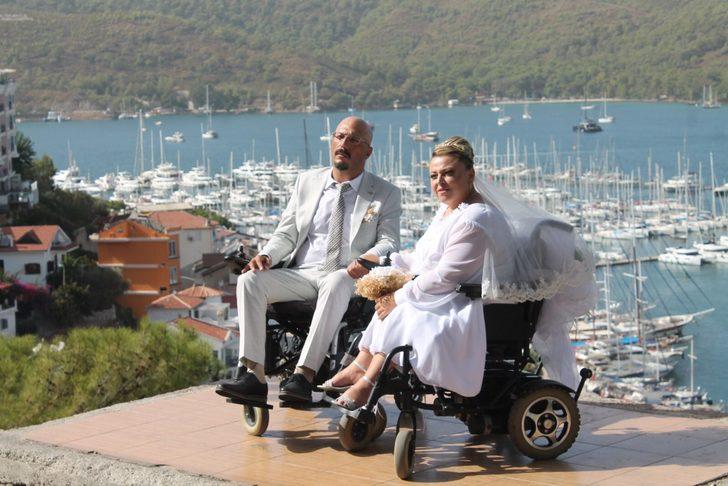 Fethiye'de tanıştıkları "engelsiz kafe"de dünyaevine girdiler G4