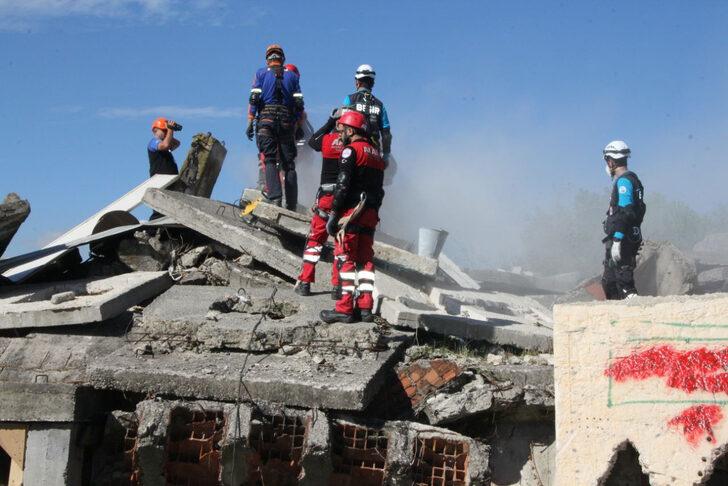AFAD ekipleri Kocaeli'de deprem tatbikatı gerçekleştirdi G1