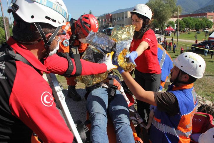 AFAD ekipleri Kocaeli'de deprem tatbikatı gerçekleştirdi G4