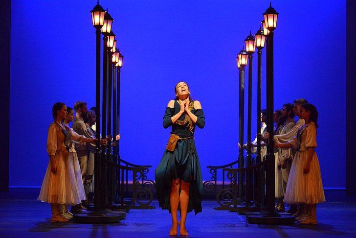 Devlet Tiyatroları yarın 4 eserin ilk gösterimini yapacak G2