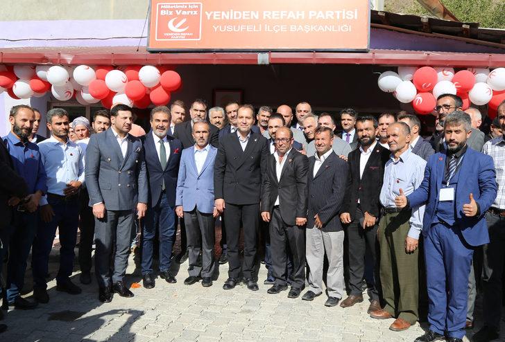 Yeniden Refah Partisi Genel Başkanı Erbakan, Yusufeli'nde temaslarda bulundu G5